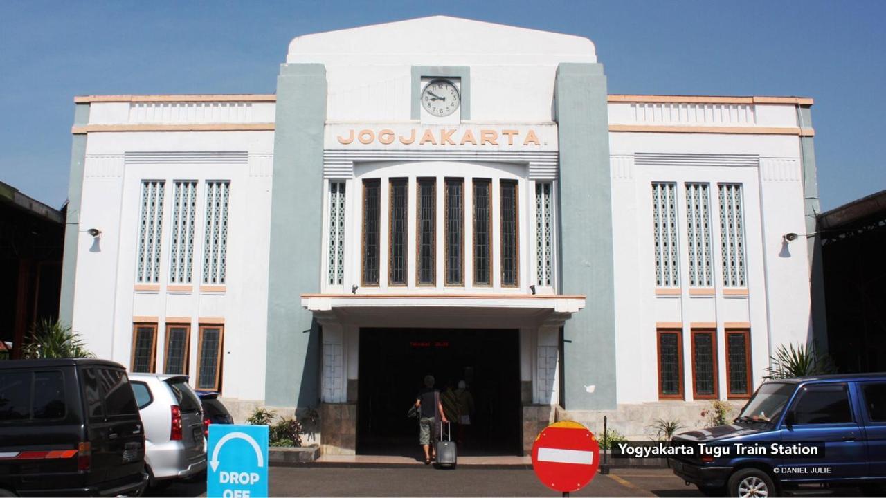D'Talent Hotel Yogyakarta Exterior foto