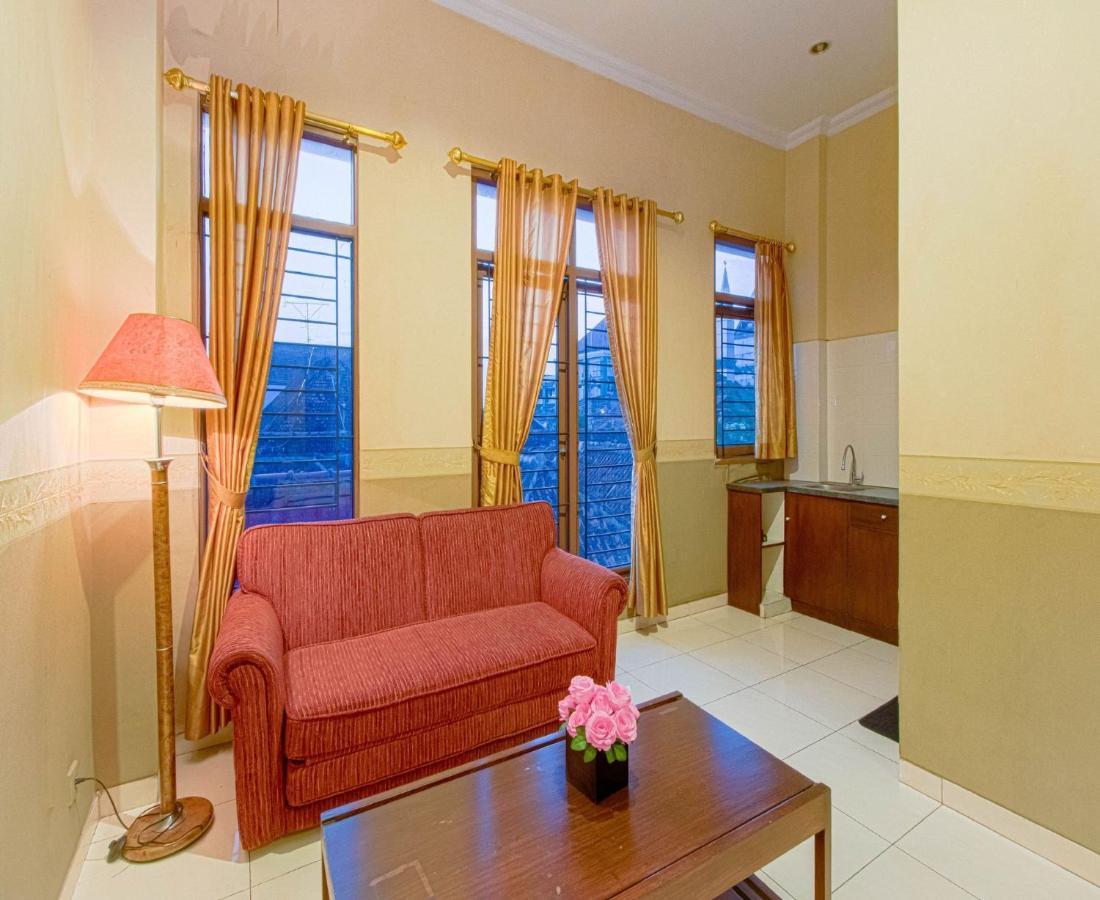 D'Talent Hotel Yogyakarta Exterior foto